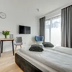Apartments Waterlane Island Pool & Gym Spa