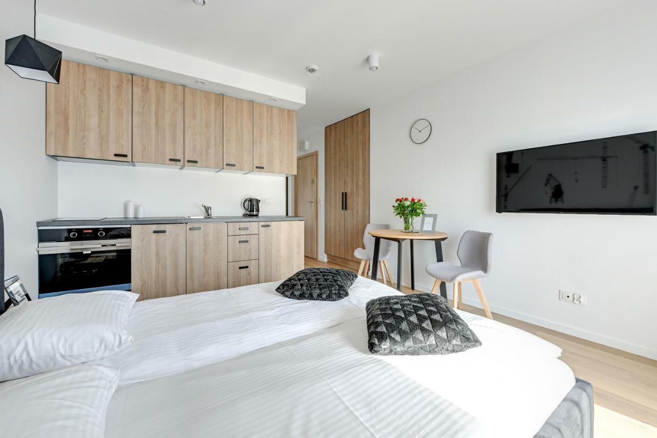 Apartament Waterlane Island Pool & Gym Gdańsk